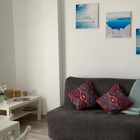 Apartment By The Beach Tenerife *